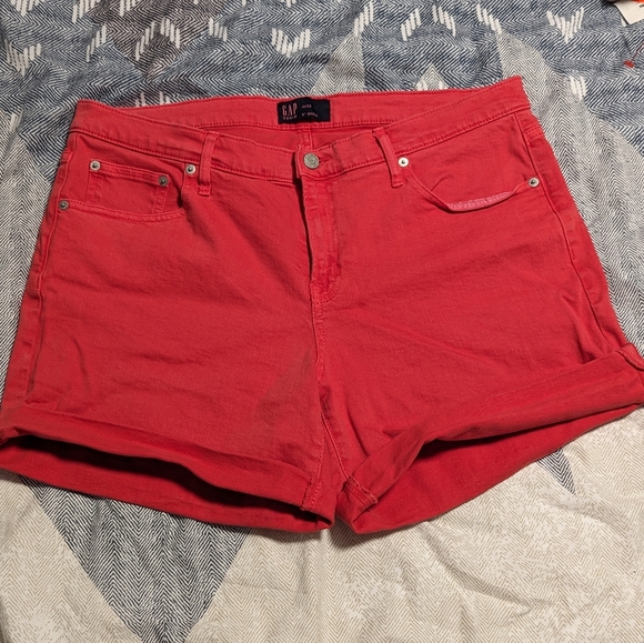 Gap Short - Picture 4 of 7